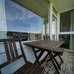 - Haus N, App 0n0306 *
